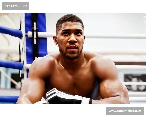 约书亚VS保罗体重差异创纪录，博彩赔率悬殊